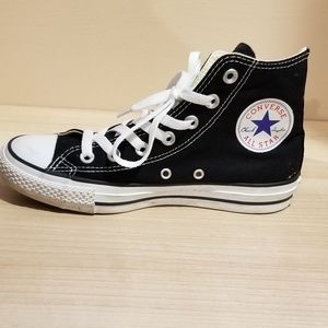 Black and white converse